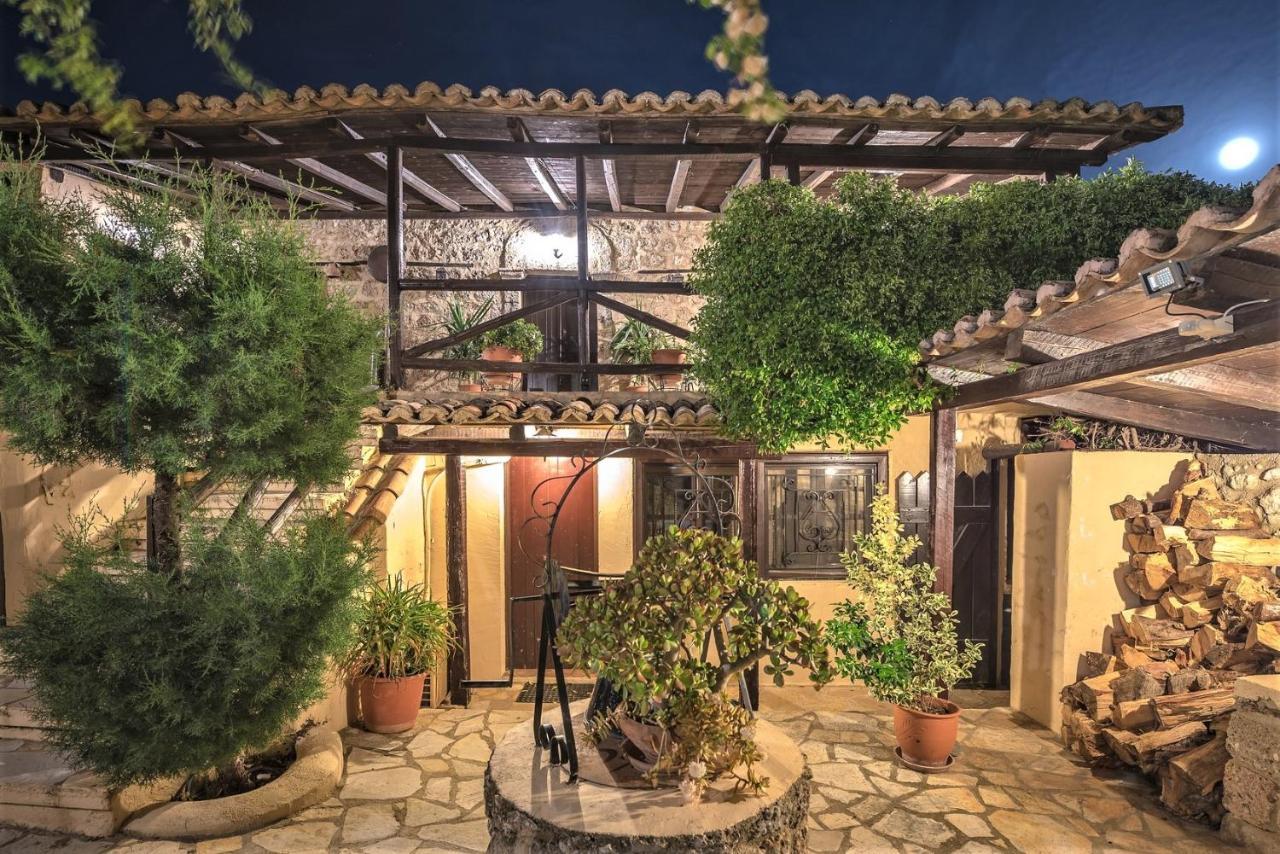 Ampelos Estate Akrata Luaran gambar