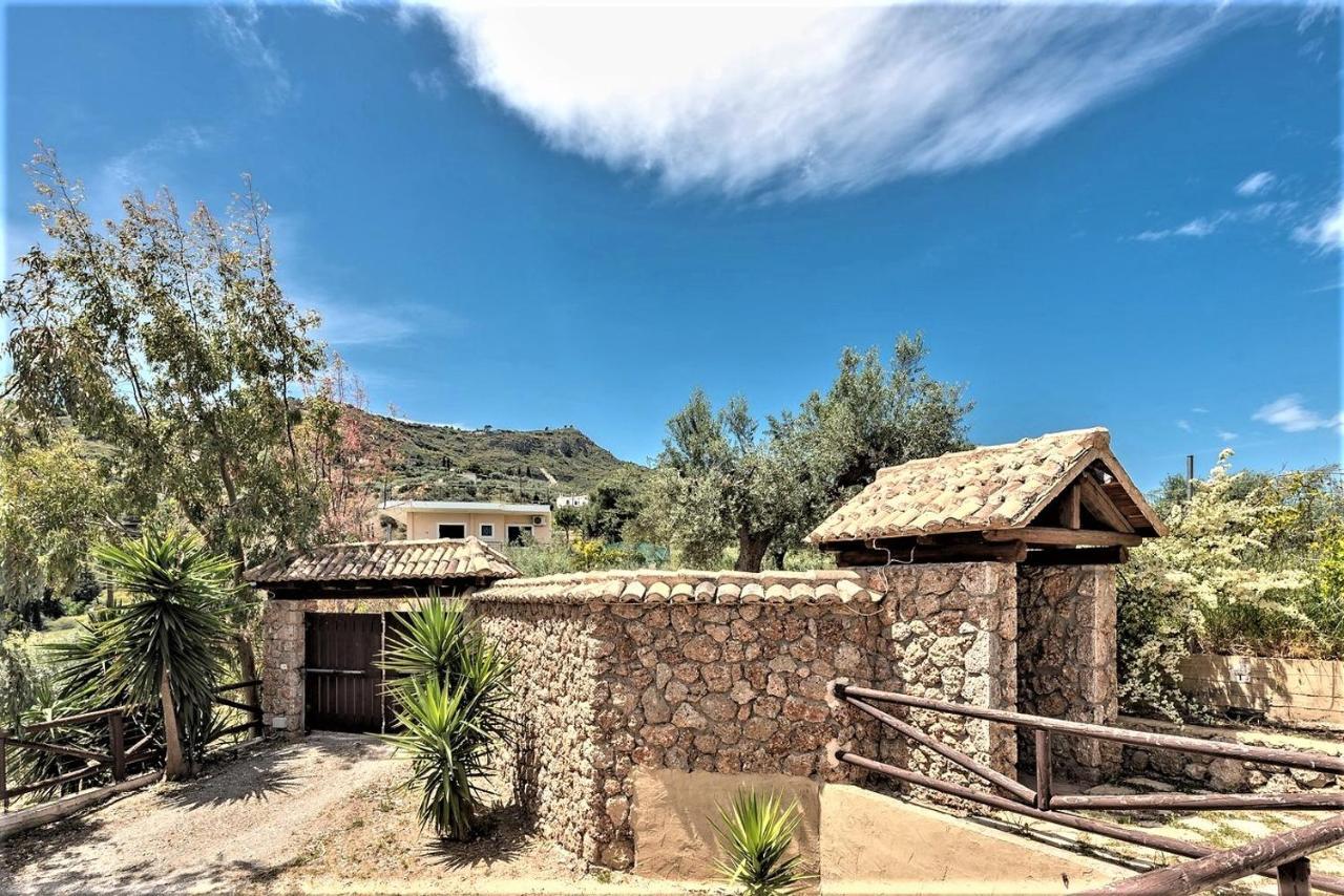 Ampelos Estate Akrata Luaran gambar