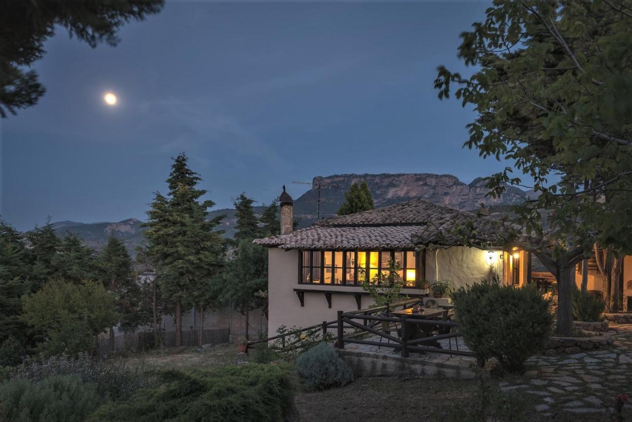 Ampelos Estate Akrata Luaran gambar