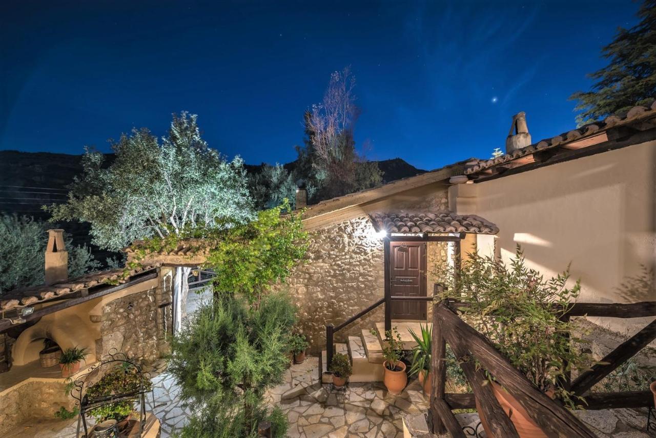 Ampelos Estate Akrata Luaran gambar